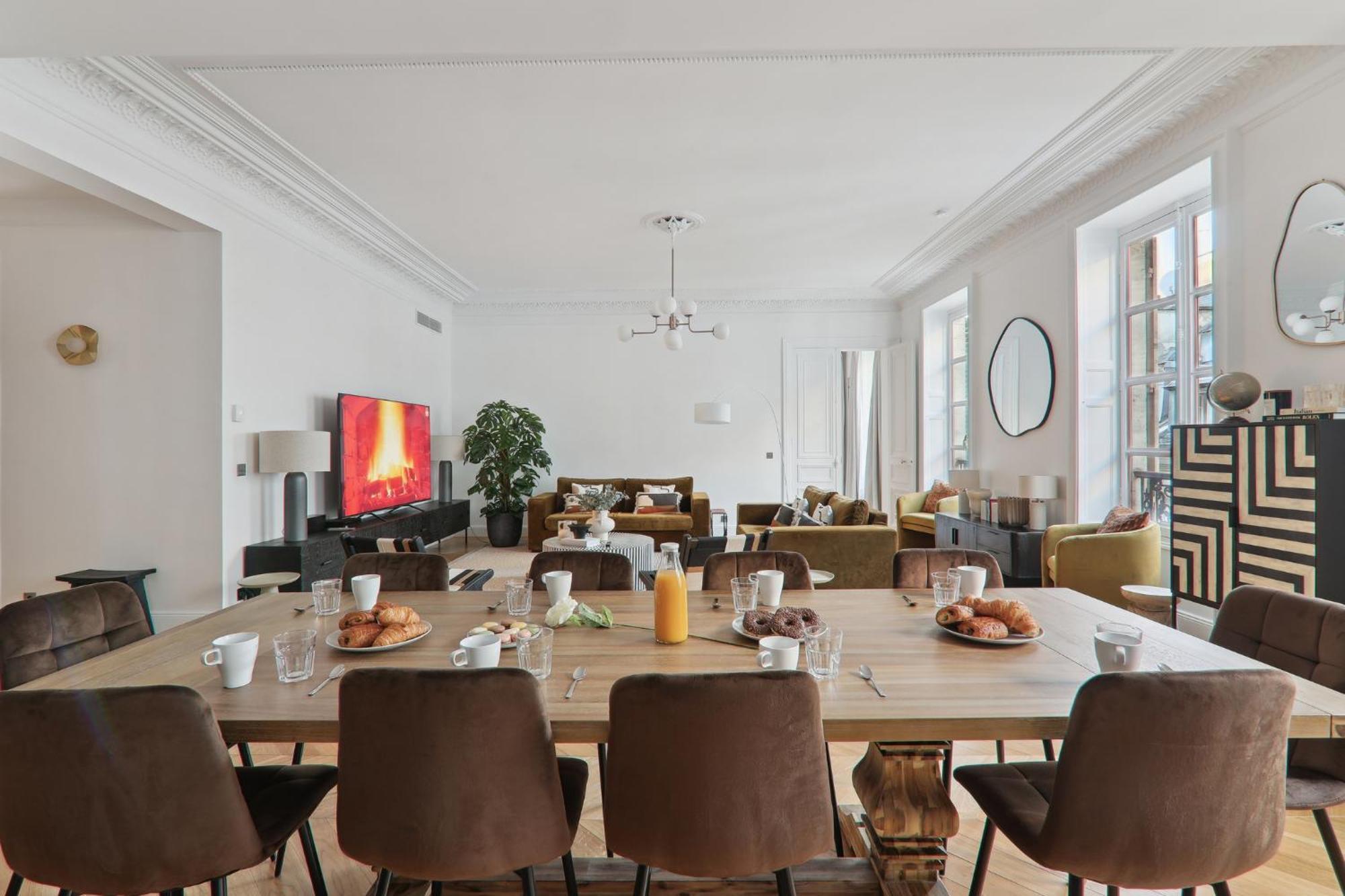 Appartement Kaza Bella - 8 Luxurious Close To Arc De Triomphe Parijs
