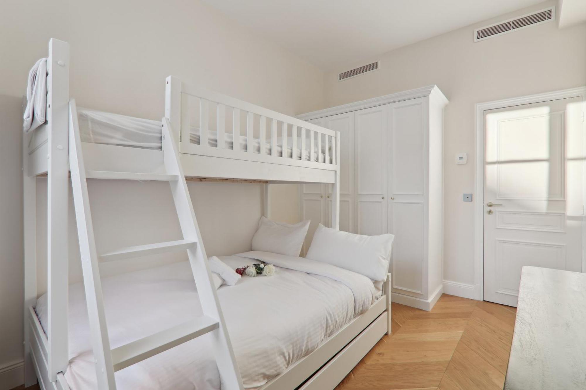 Appartement Kaza Bella - 8 Luxurious Close To Arc De Triomphe